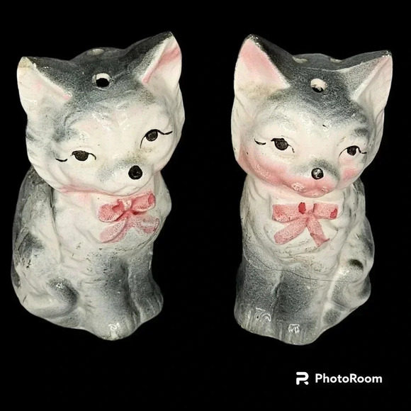 vintage cat kitten salt and pepper shaker grey kitten pink collar shakers - Picture 8 of 9